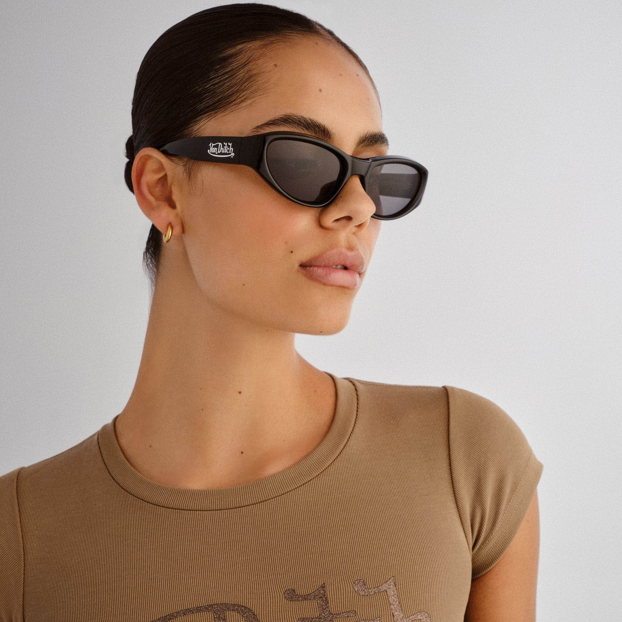 2144-von-dutch-x-aire-blackout-sunglasses-black-4.jpg VON DUTCH x AIRE BLACKOUT SUNGLASSES - BLACK