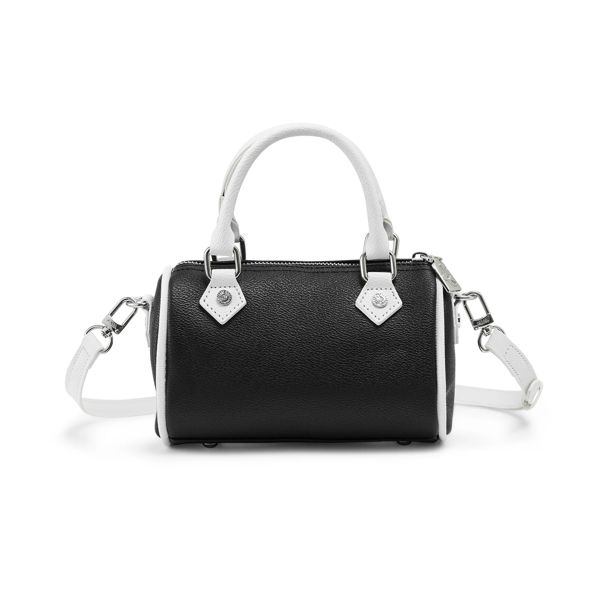230-core-hanna-bag-black-white-6.webp Core Hanna Bag - Black & White