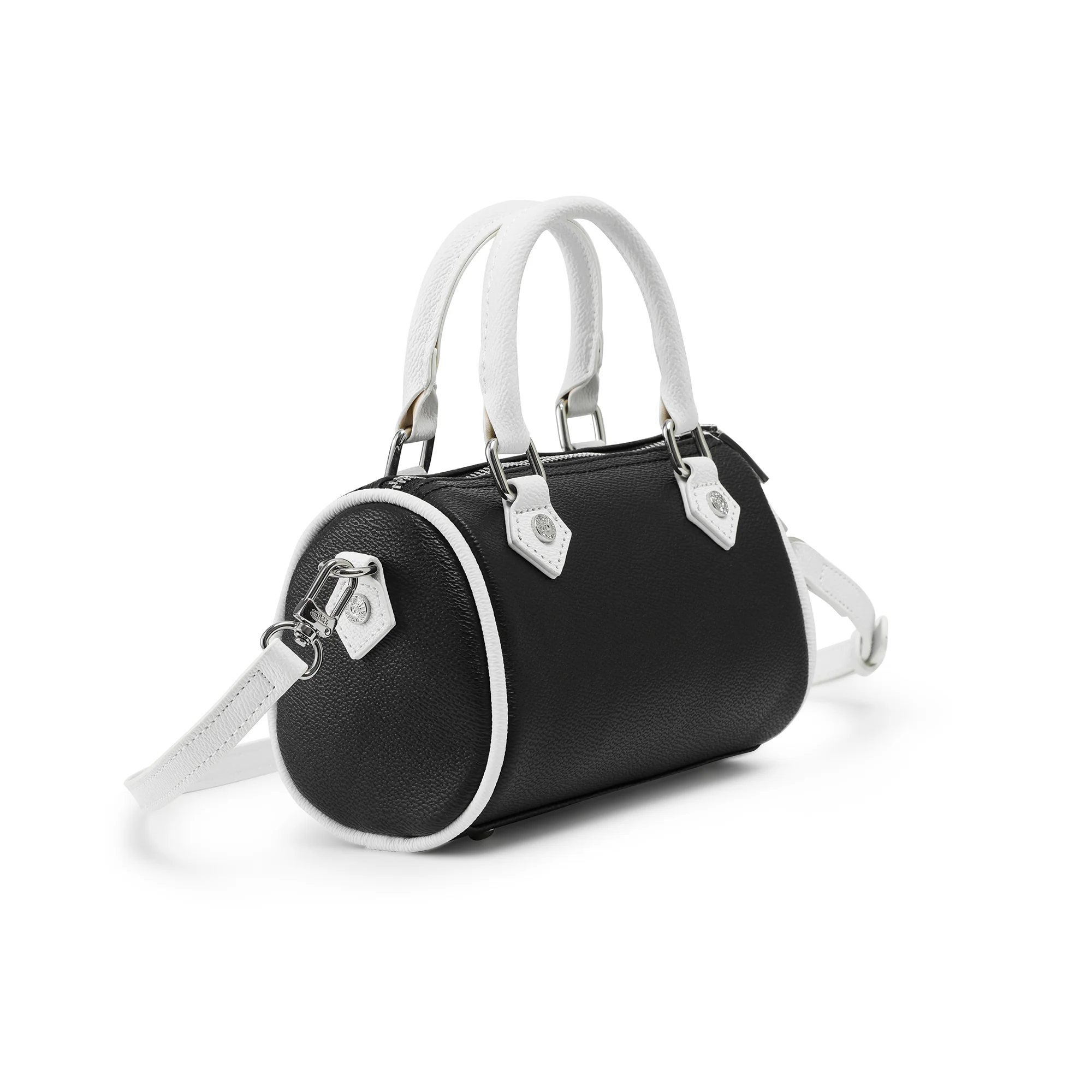230-core-hanna-bag-black-white-7.webp Core Hanna Bag - Black & White