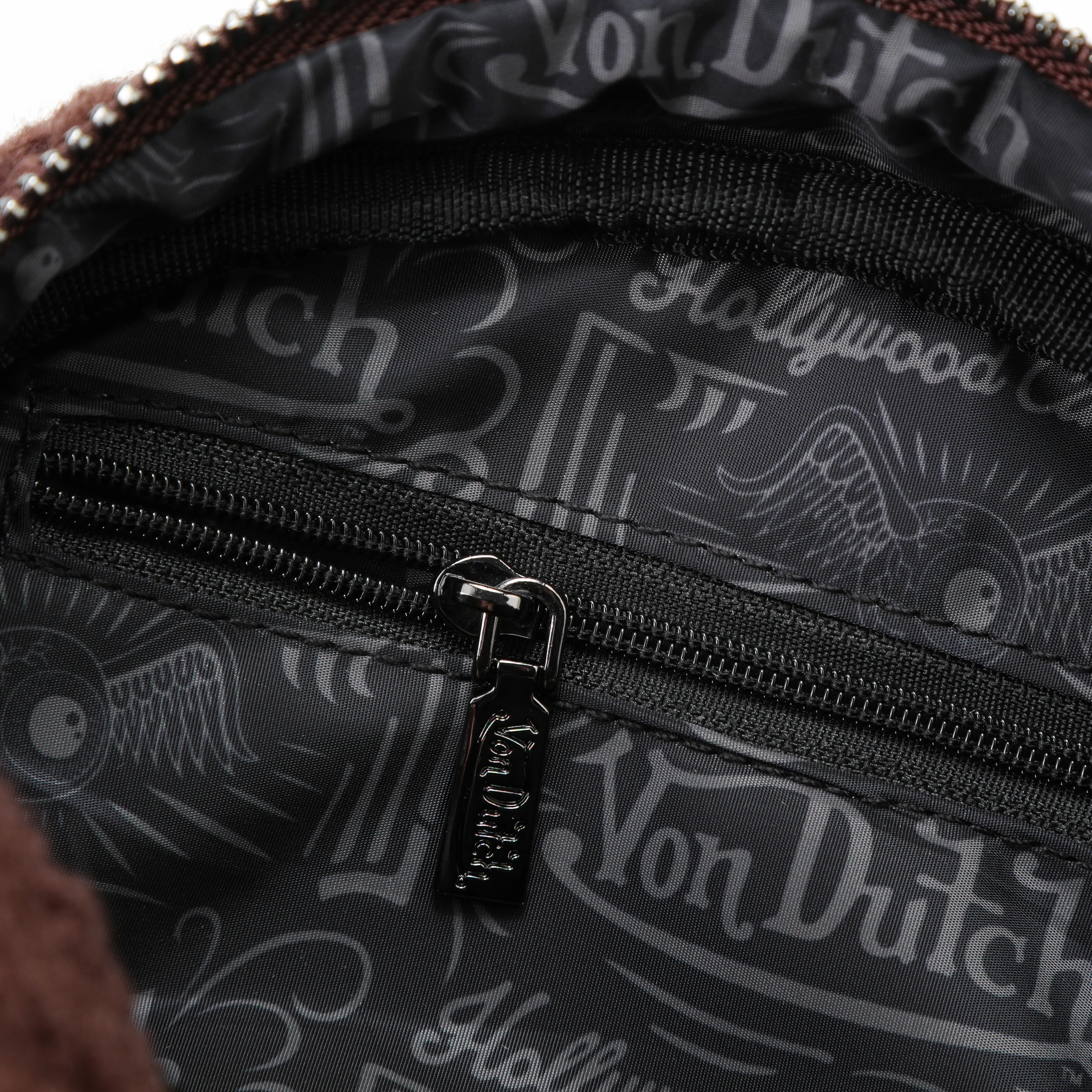 402-brown-sherpa-bowling-bag-8.webp Brown Sherpa Bowling Bag
