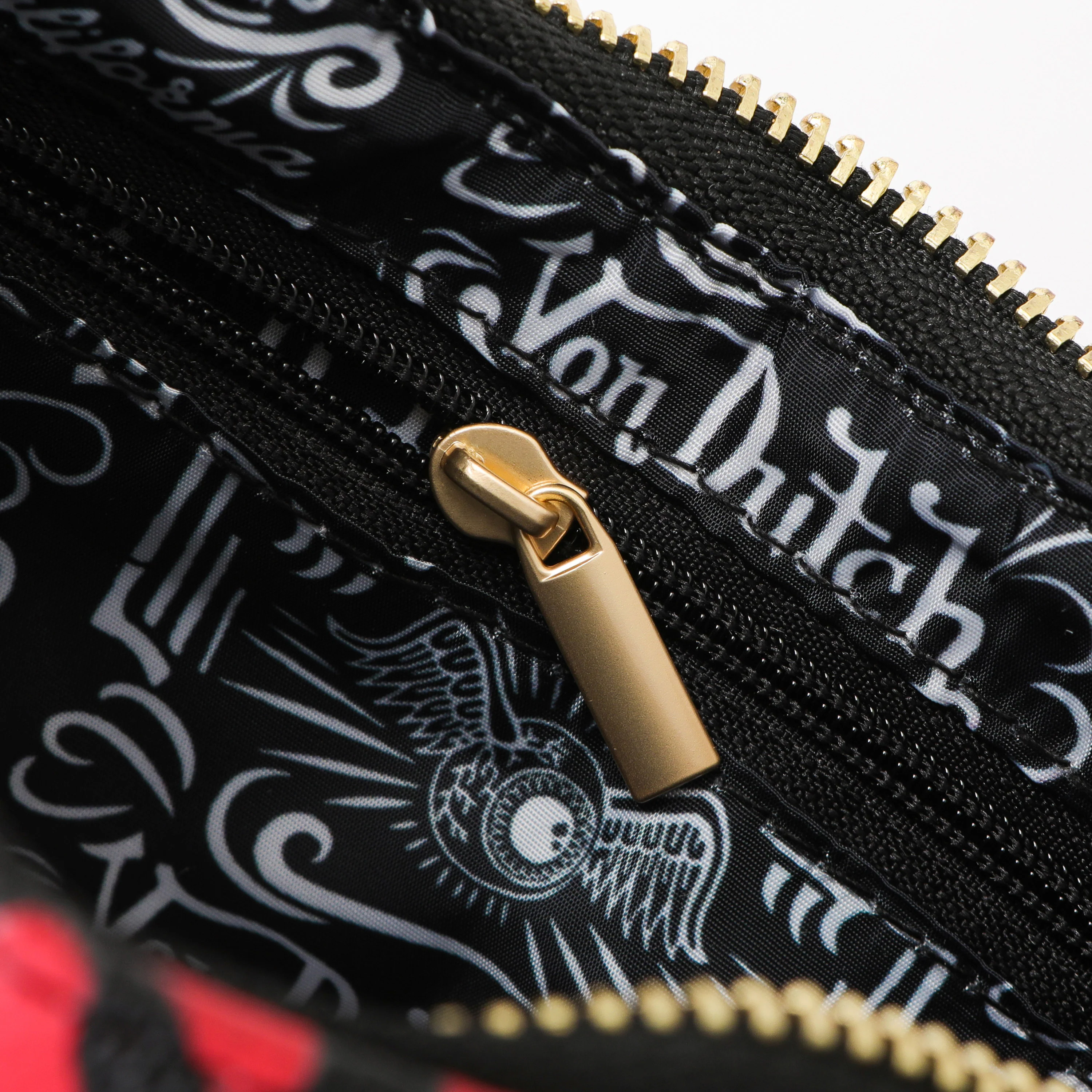 839-red-cheetah-shoulder-bag-7.webp Red Cheetah Shoulder Bag