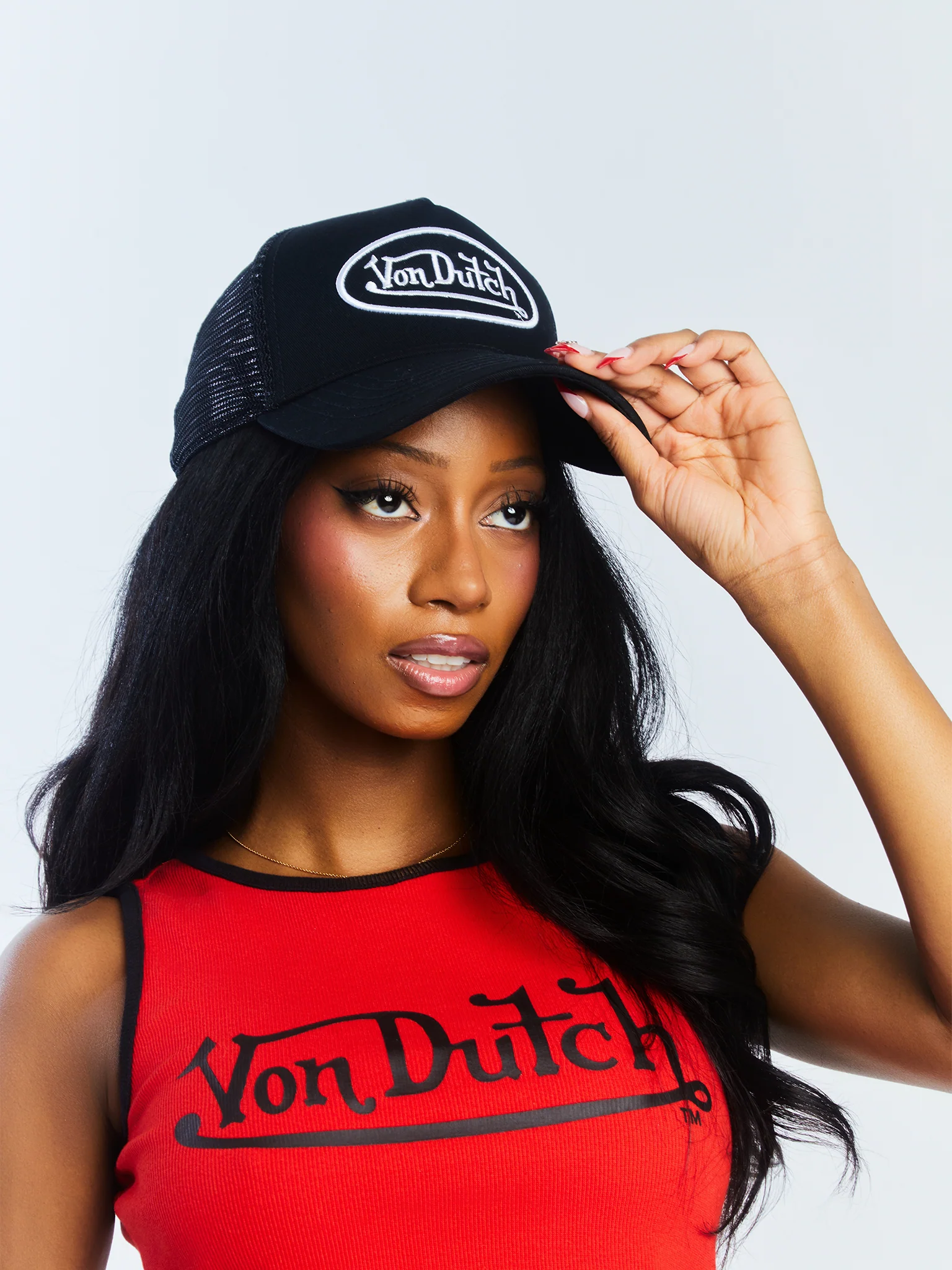 954-black-white-classic-trucker-hat-51-6.webp Black & White Classic Trucker Hat 51
